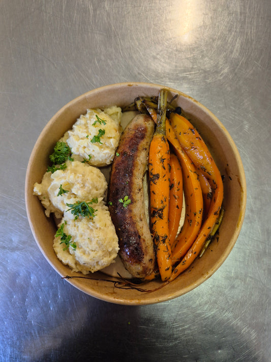 Saucisse purée et carottes rôties au miel